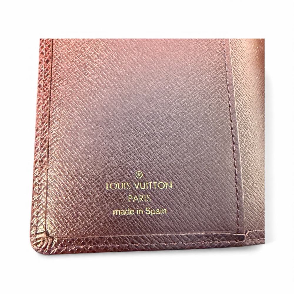 Louis Vuitton Taiga Leather Small Ring Agenda Cover Organizer (A741) - Picture 6 of 12